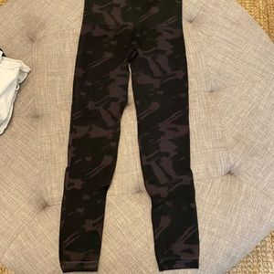 Spanx Leggings - Size Medium